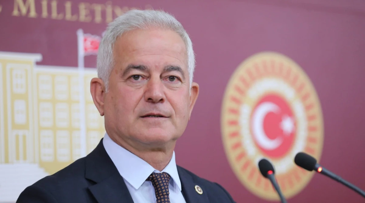 '23 Nisan, Millet İradesinin T&uuml;m D&uuml;nyaya İlanıdır'