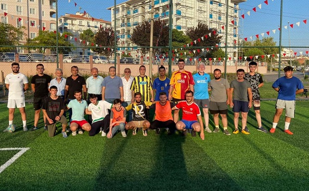 İYİ Gen&ccedil;lerden 30 Ağustos Zafer Bayramı Halı Saha Turnuvası