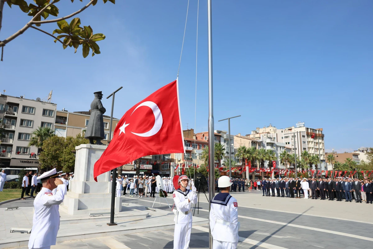 30 Ağustos Zafer Bayramı T&ouml;renle Kutlandı