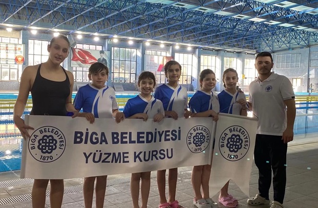 Bigalı Y&uuml;z&uuml;c&uuml;ler Başarıyla D&ouml;nd&uuml;ler