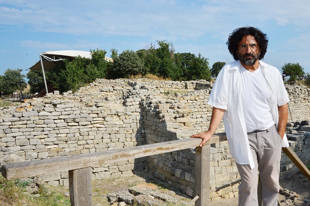 İtalya K&uuml;lt&uuml;r Bakanlığı'ndan Prof.Dr. Aslan&rsquo;a &Ouml;d&uuml;l