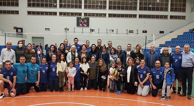 &Ccedil;TSO Kurumlar Arası Voleybol Turnuvası Başladı