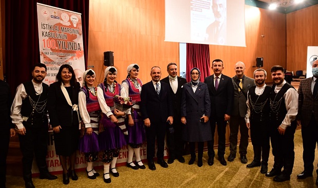 Ankara&rsquo;da Akif R&uuml;zg&acirc;rı Esti