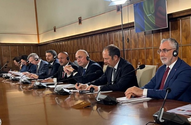 Gider, Romanya'da &Ccedil;eşitli Temaslarda Bulundu