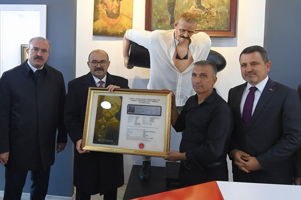 Seyit Onbaşı'nın Askerlik Fotoğrafı Ortaya &Ccedil;ıktı