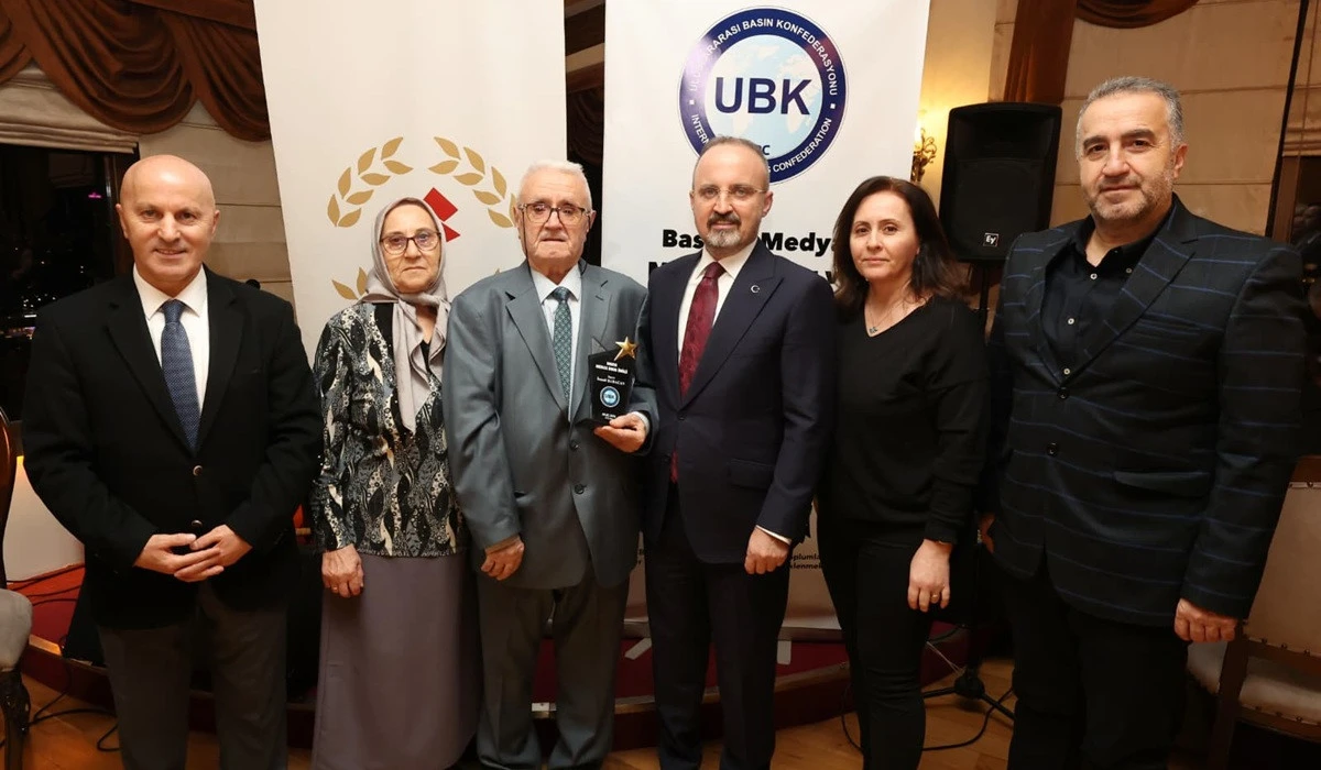 'Basın, Teknolojik Gelişmelere Karşı En B&uuml;y&uuml;k Sınavı Veriyor'