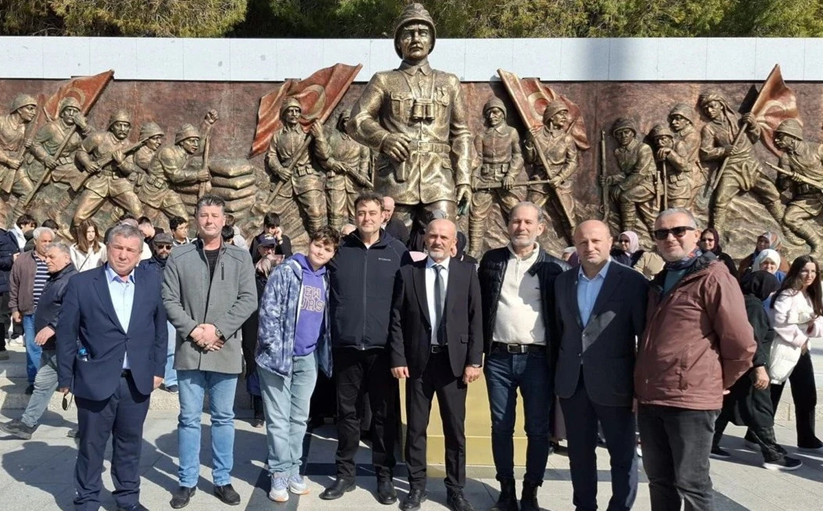 Bigalı Mehmet &Ccedil;avuş ve Arkadaşları Unutulmadı