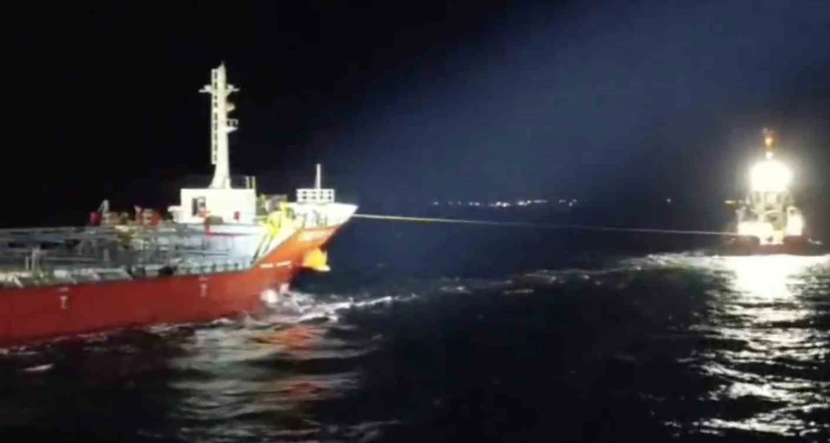 &Ccedil;anakkale Boğazı&rsquo;nda Kimyasal Tanker Alarmı