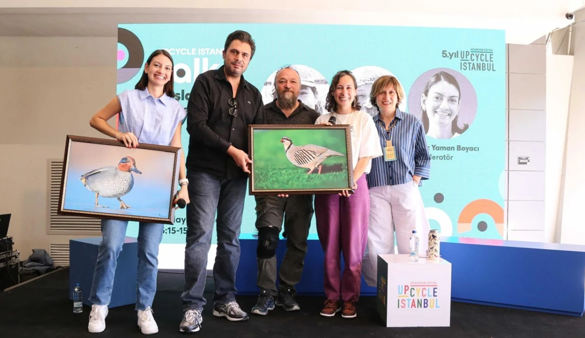 &Ccedil;anakkale'nin Kuşları Upcycle Art&Design'da Sergilendi