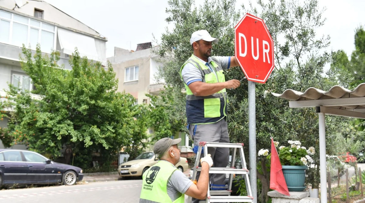 &Ccedil;anakkale Sokaklarında Trafik Akışı Yeniden D&uuml;zenleniyor