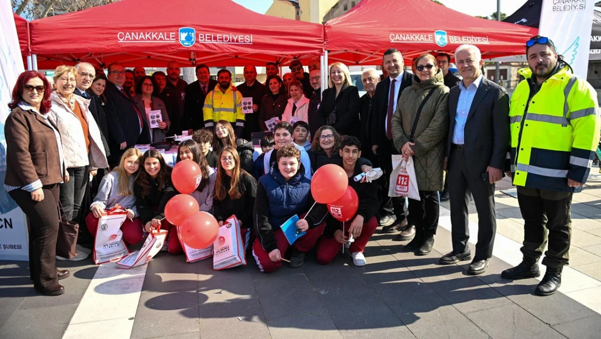 &Ccedil;anakkale'de Deprem Farkındalığı Etkinliği D&uuml;zenlendi