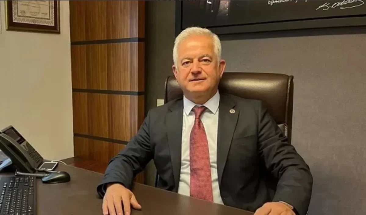 'Cumhuriyet Eşit ve Onurlu Yaşamın Kapısıdır'