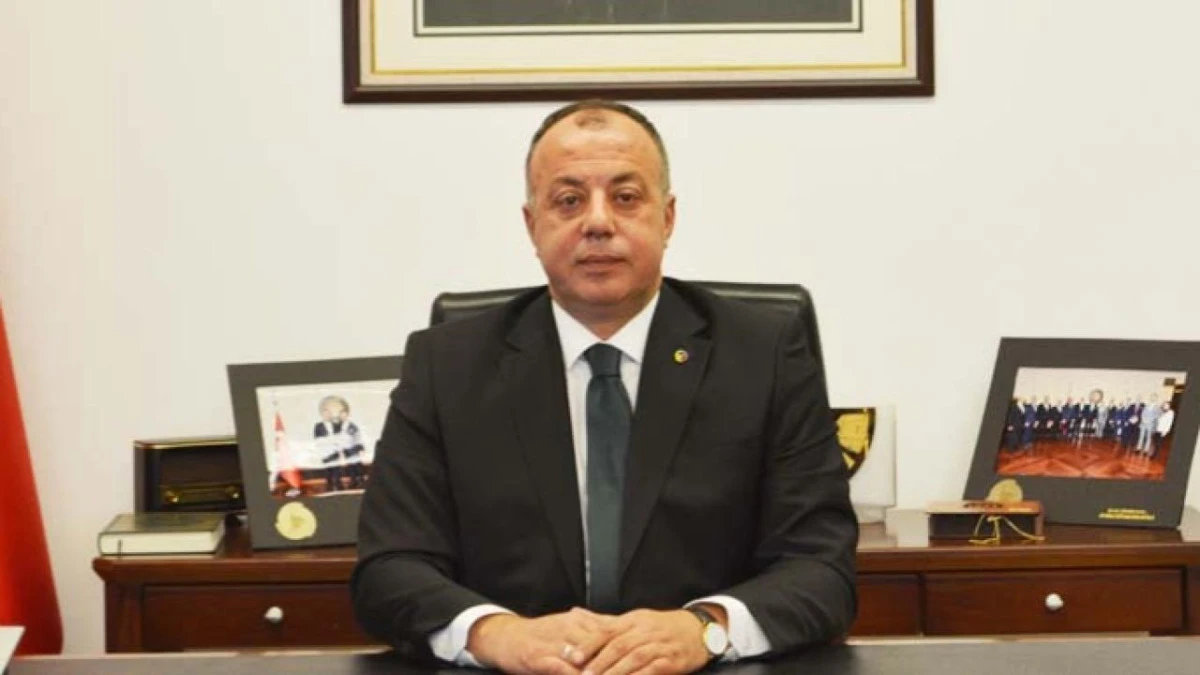 'Cumhuriyeti Y&uuml;kseltecek Olan Yeni Nesildir'