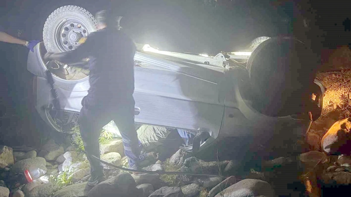 Dereye U&ccedil;an Otomobilin S&uuml;r&uuml;c&uuml;s&uuml; Hayatını Kaybetti!