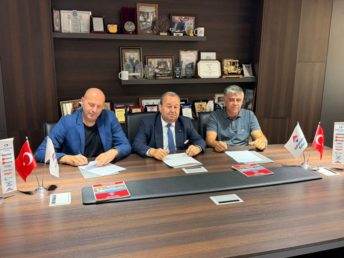 Doğtaş ve Bah&ccedil;eşehir Koleji&rsquo;nden Eğitime B&uuml;y&uuml;k Destek!