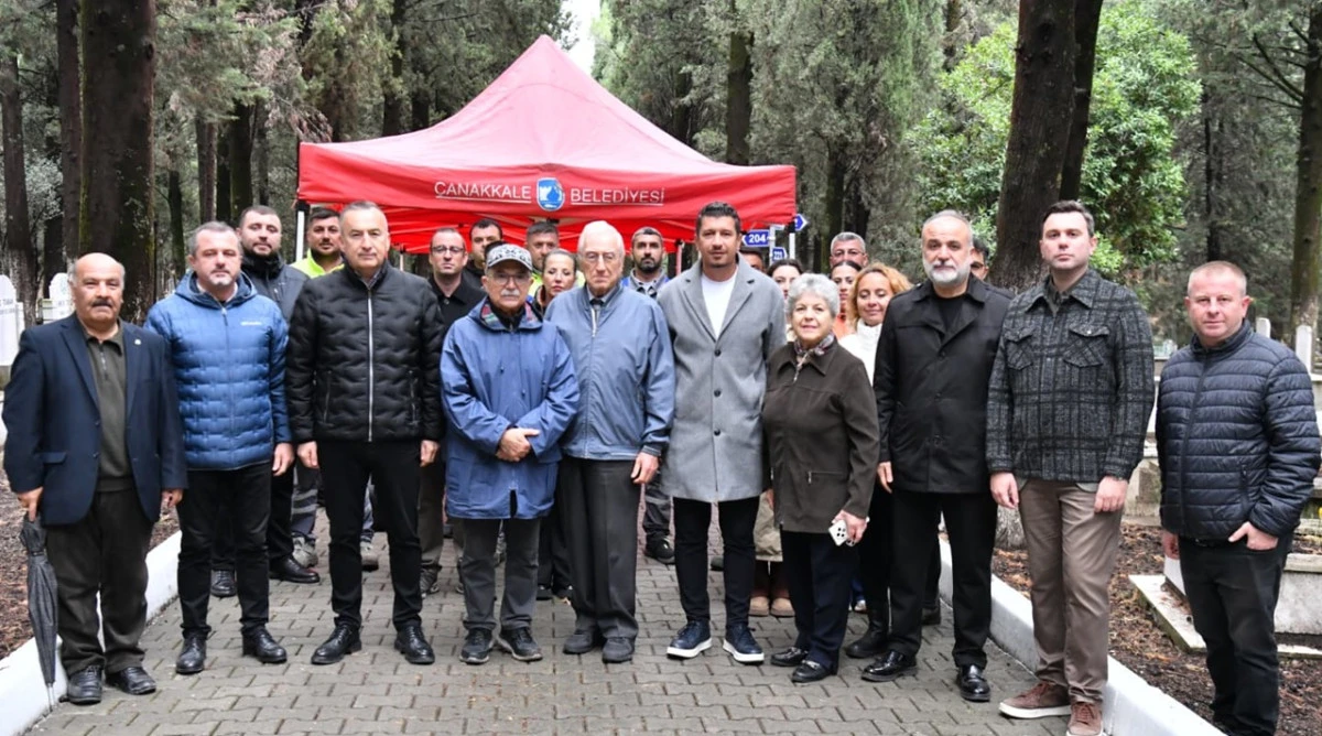 Efsane Belediye Başkanı Reşat Tabak Mezarı Başında Anıldı