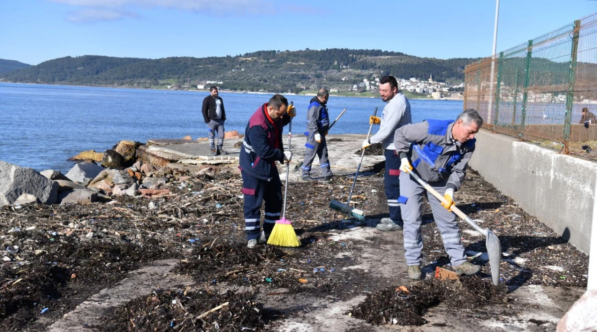 Fırtına Sonrası B&uuml;y&uuml;k Temizlik Operasyonu