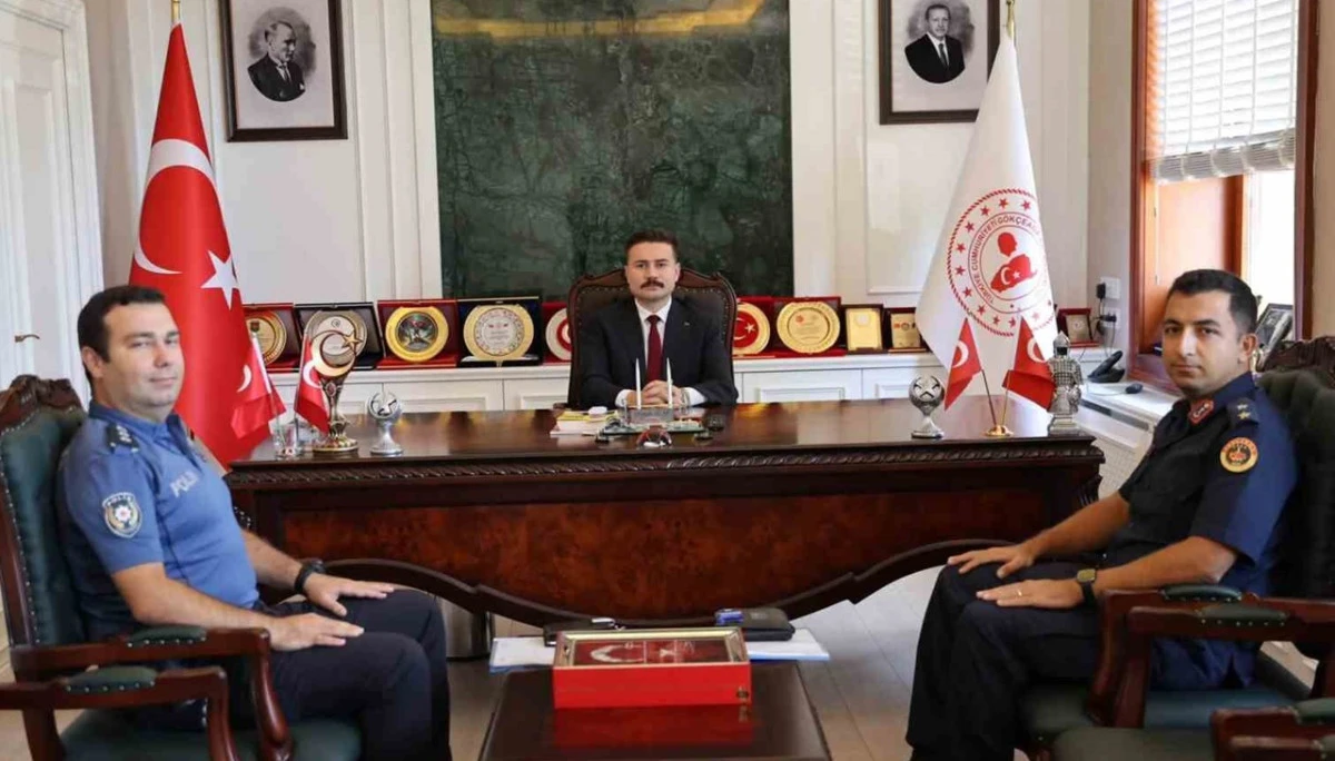 G&ouml;k&ccedil;eada&rsquo;da G&uuml;venlik ve Asayiş Toplantısı Yapıldı