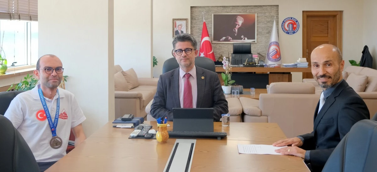 G&ouml;rme Engelli &Ccedil;OM&Uuml;'l&uuml; Sporcu T&uuml;rkiye 3&rsquo;&uuml;nc&uuml;s&uuml;!