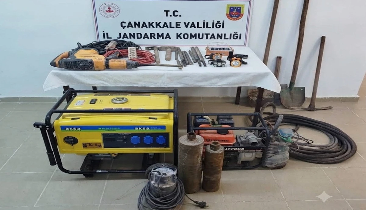 Jandarmadan Eceabat'ta Ka&ccedil;ak&ccedil;ılık Operasyonu