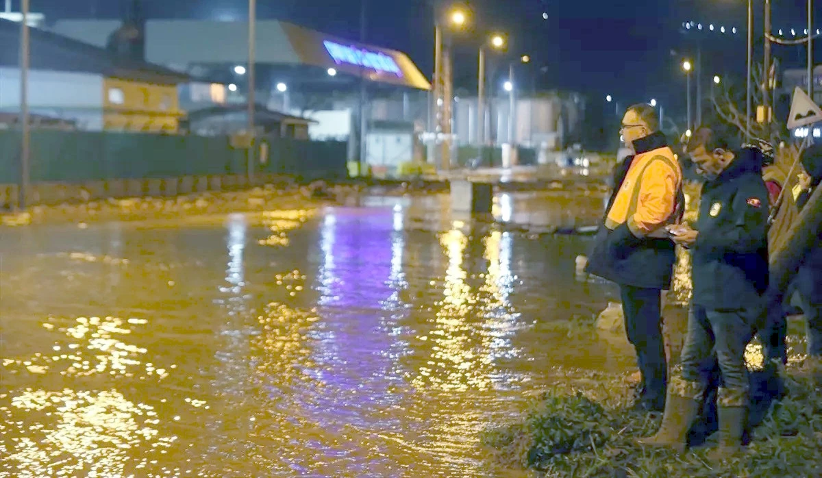 Kepez&rsquo;de Sel Alarmı: Tekneler Zarar G&ouml;rd&uuml;