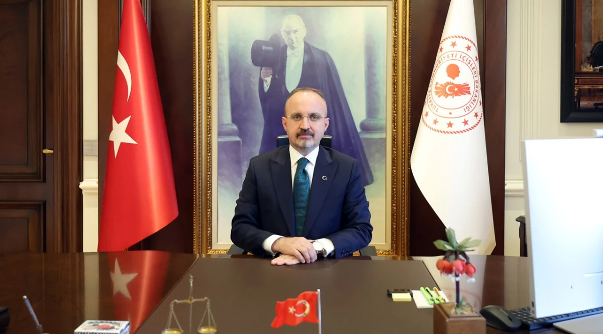 'Kıyıya Bir Geminin Değil, Umudun Yanaştığı G&uuml;n'