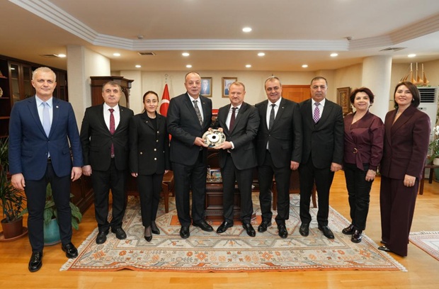 Oda ve Borsa Y&ouml;netimlerinden Mehmet Daniş&rsquo;e Ziyaret