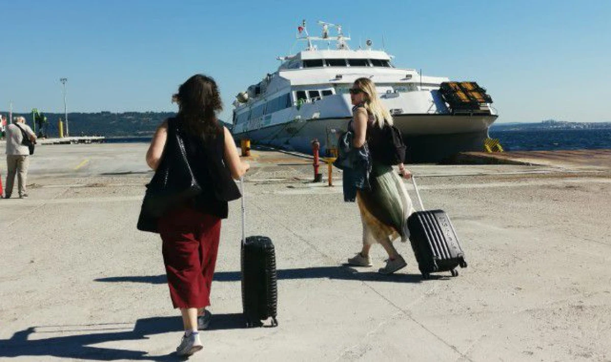 Port Of &Ccedil;anakkale&rsquo;den Yeni Bir Hat: Limni Adası