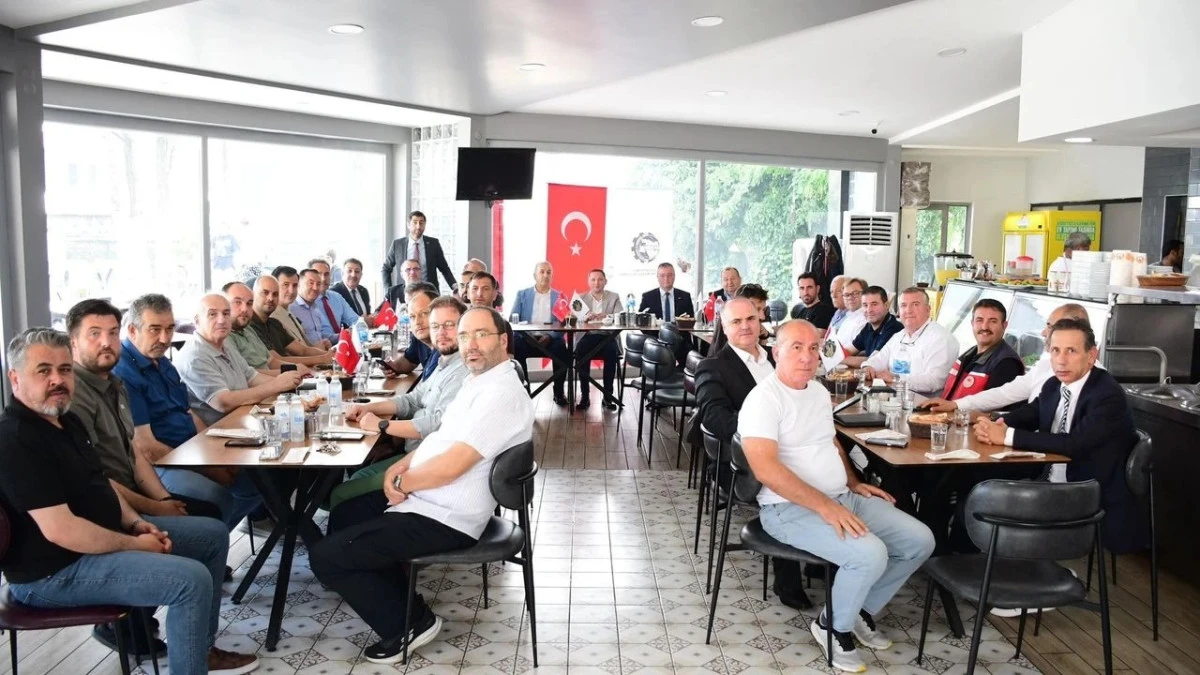 T&Uuml;MORSİAD Biga'da İş D&uuml;nyası ve Protokol&uuml; Buluşturdu
