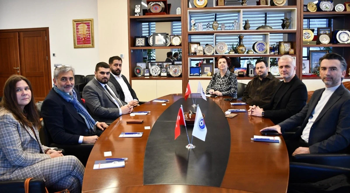 T&Uuml;RSAB ve &Ccedil;TSO'dan Turizm Zirvesi